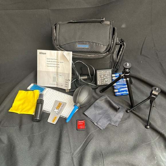 Nikon Cool Pix L320 digital camera